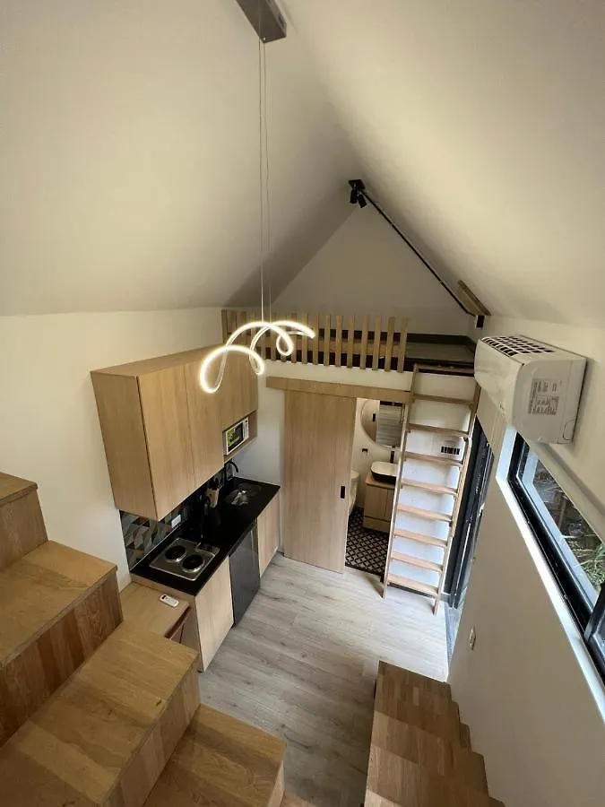 Апартаменты Mini Casa En Poblado Medellin Frn109 By Roots Rentals